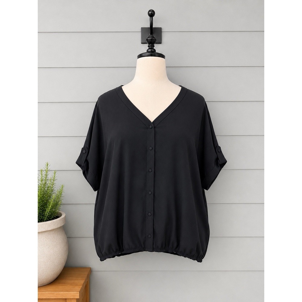 Chico's Button Up Top Size 3 XL Black V-Neck Short Sleeve Stretch Casual Office